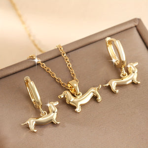 Golden Stroll – Dachshund Charm Set
